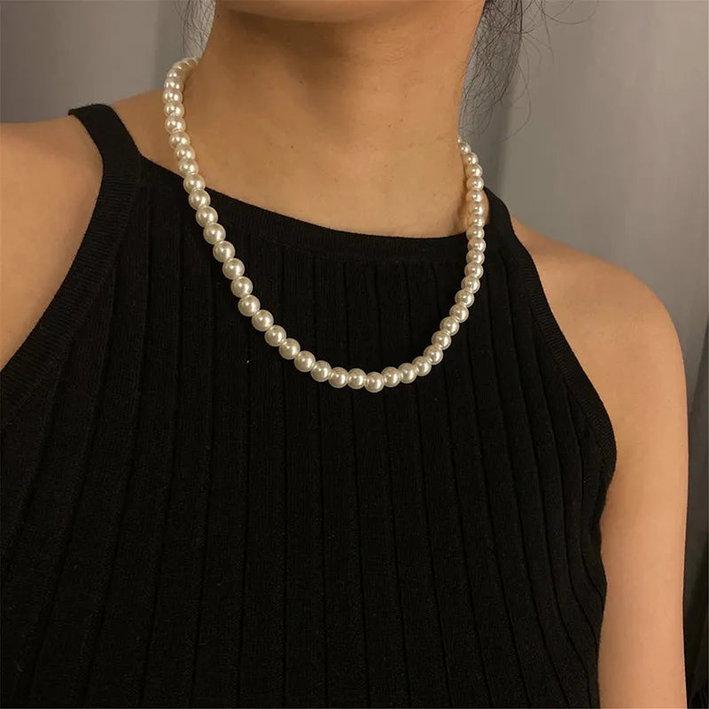 Classic Elegant White Pearl Necklace