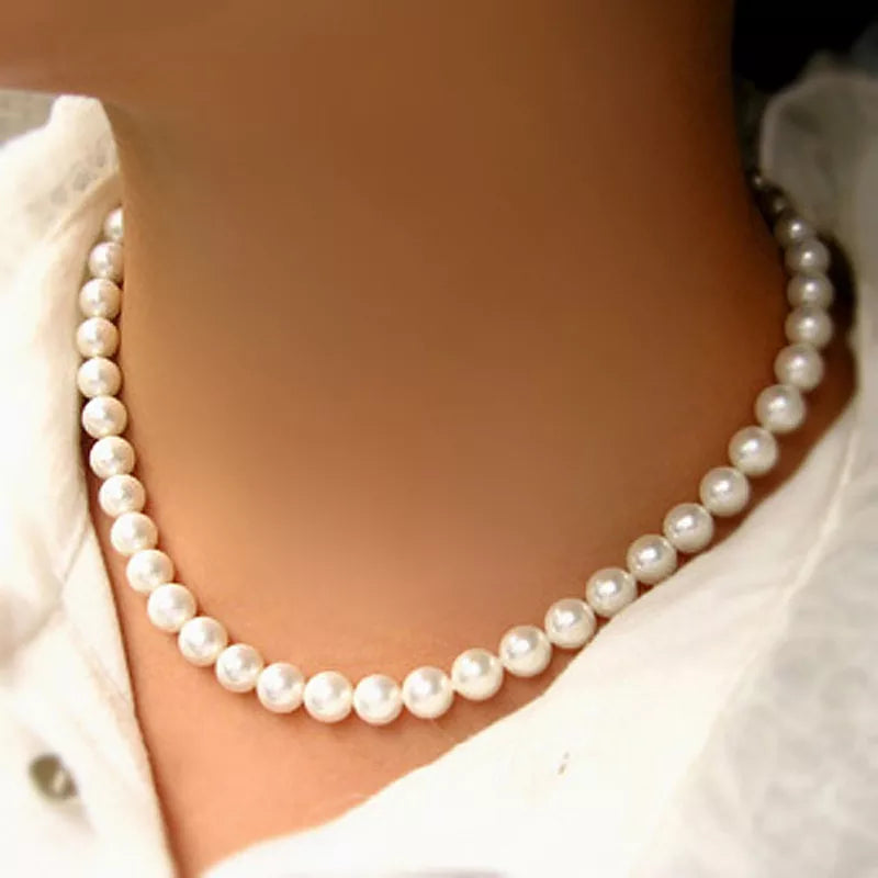 Classic Elegant White Pearl Necklace