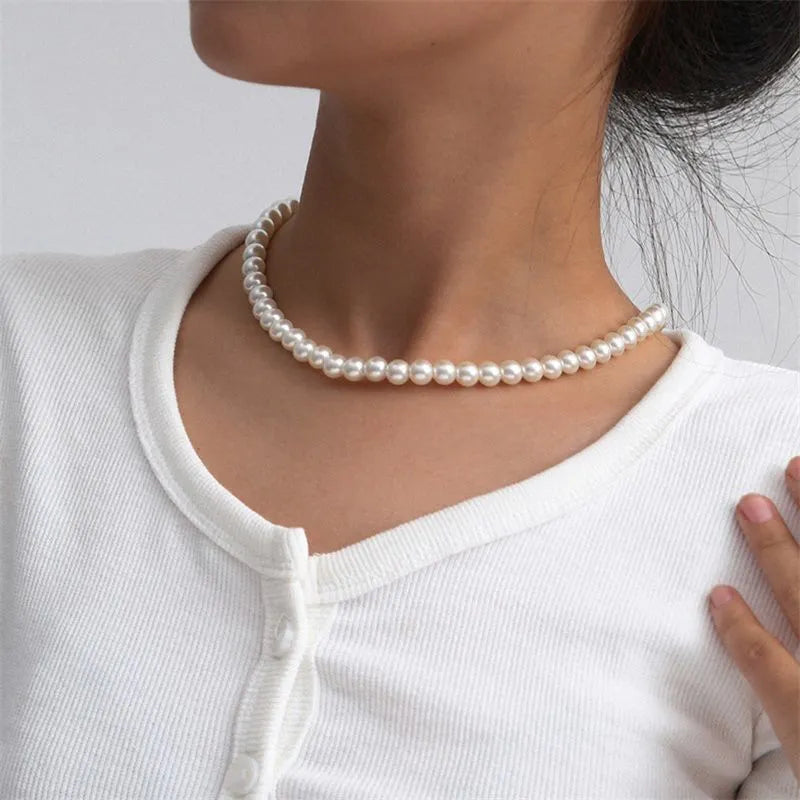 Classic Elegant White Pearl Necklace